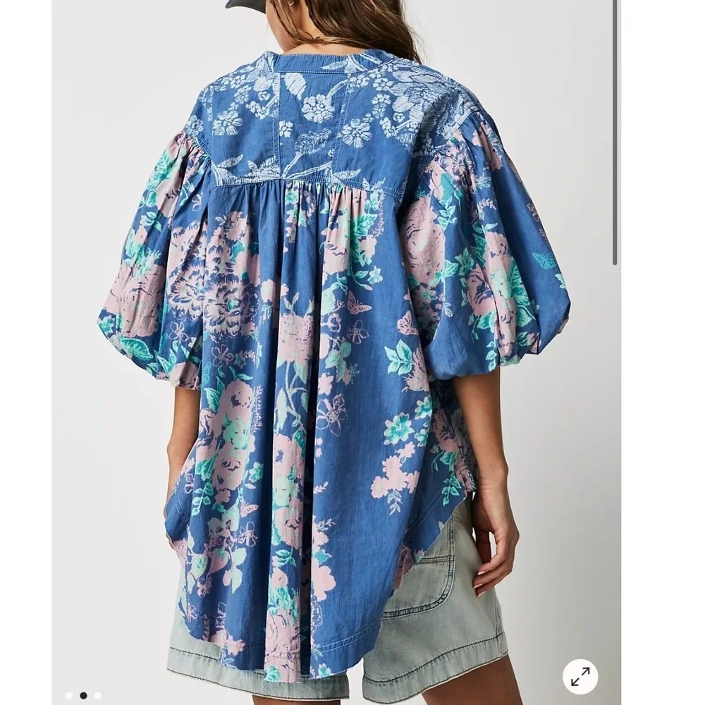 Free People We‎ The Free Cosette Pullover Top Women's XS Chambray Floral Boho